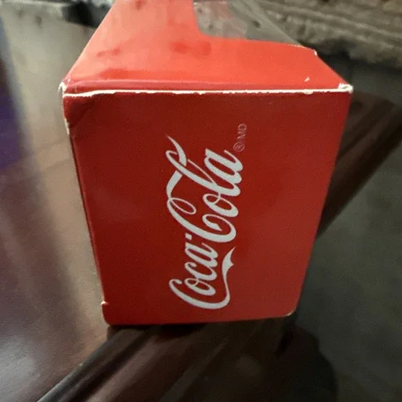 Coca-Cola 1937 Bottle Truck Diecast 1:87 Scale - Picture 4 of 10